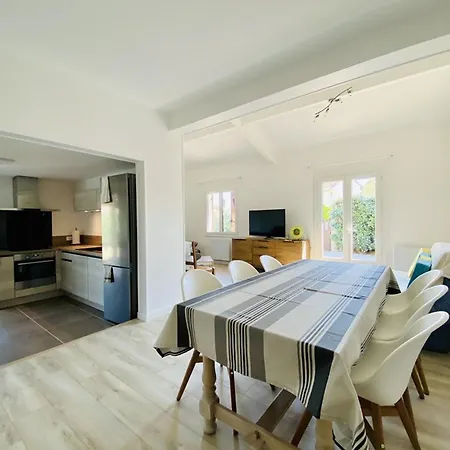 Maison 6 Pers Proche Santocha Avec Jardin Cloture Et Parking - Fr-1-413-173 Ferienhaus